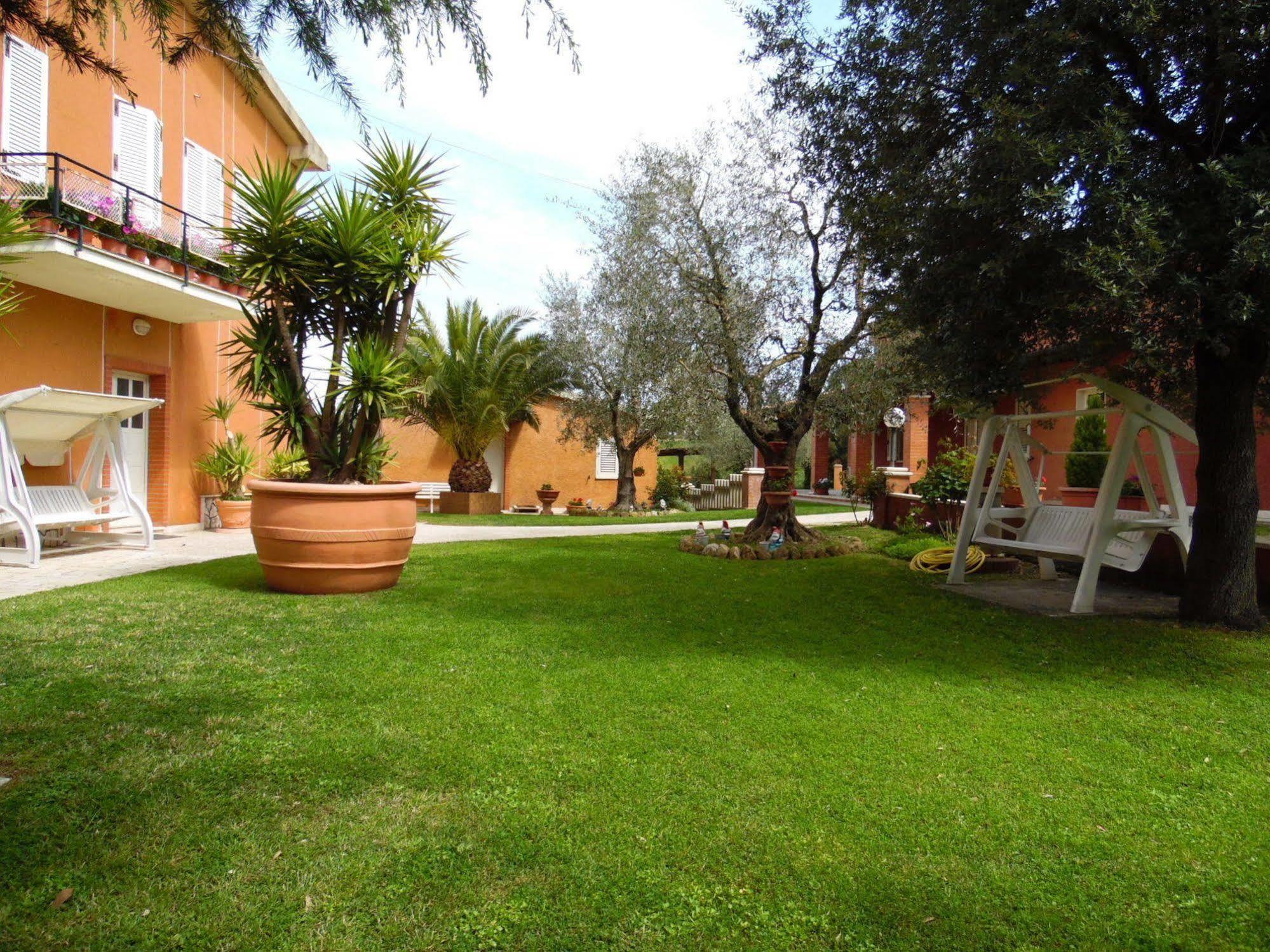 Agriturismo Galeazzi Marsiliana Exterior foto